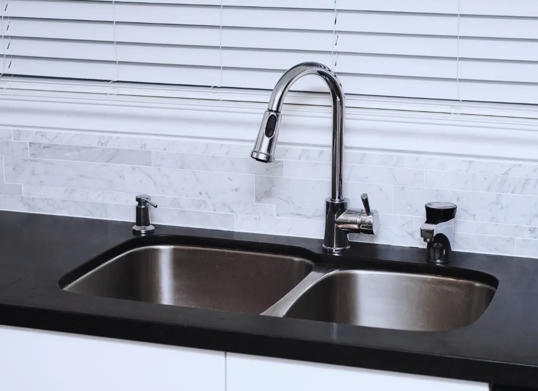 Changement Mitigeur d'évier Sainte-Maure-de-Touraine